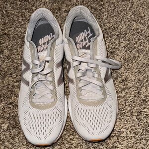 Women's New Balance Fresh Foam